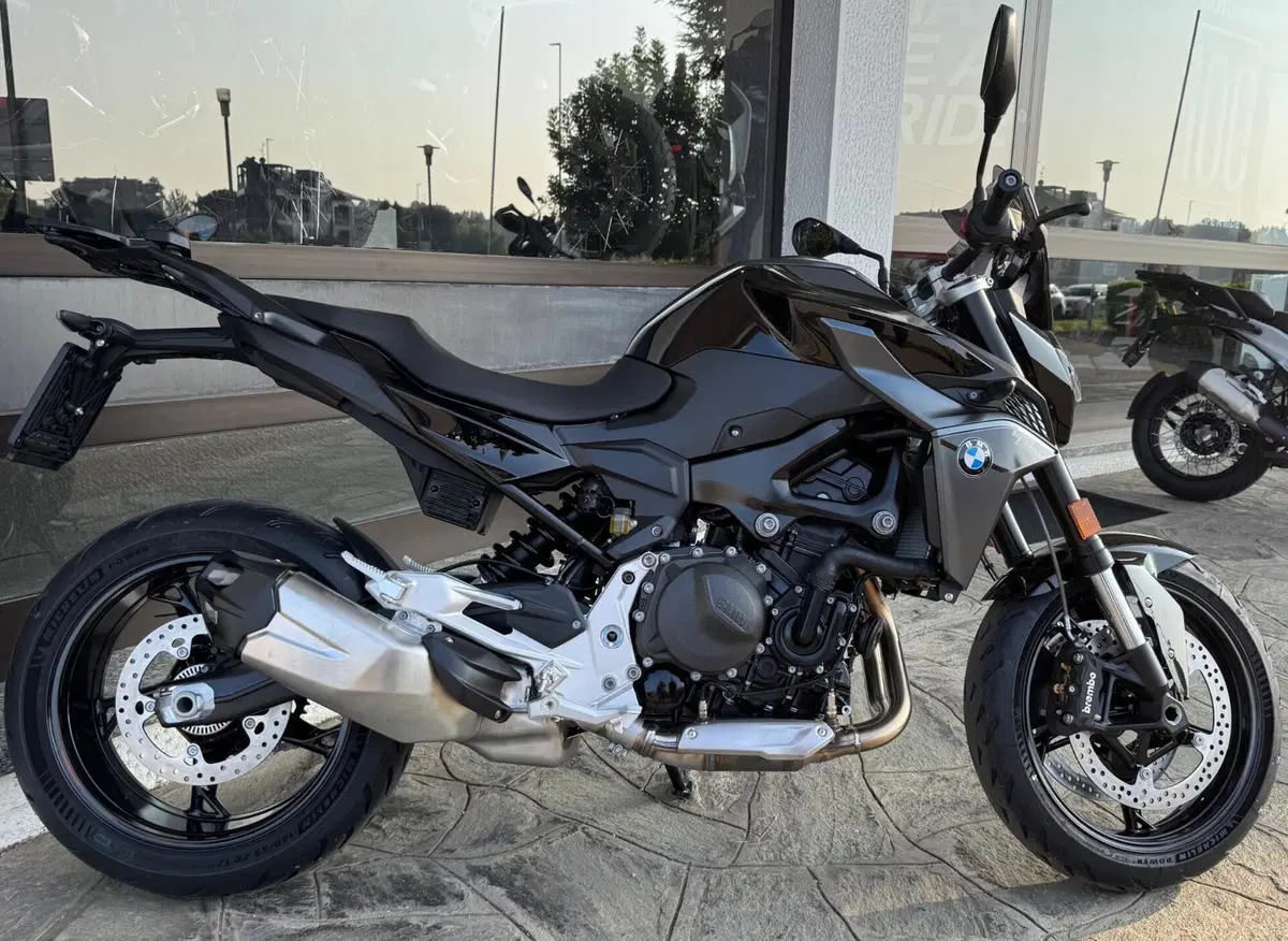Bmw F 900 R (2025 - 26)