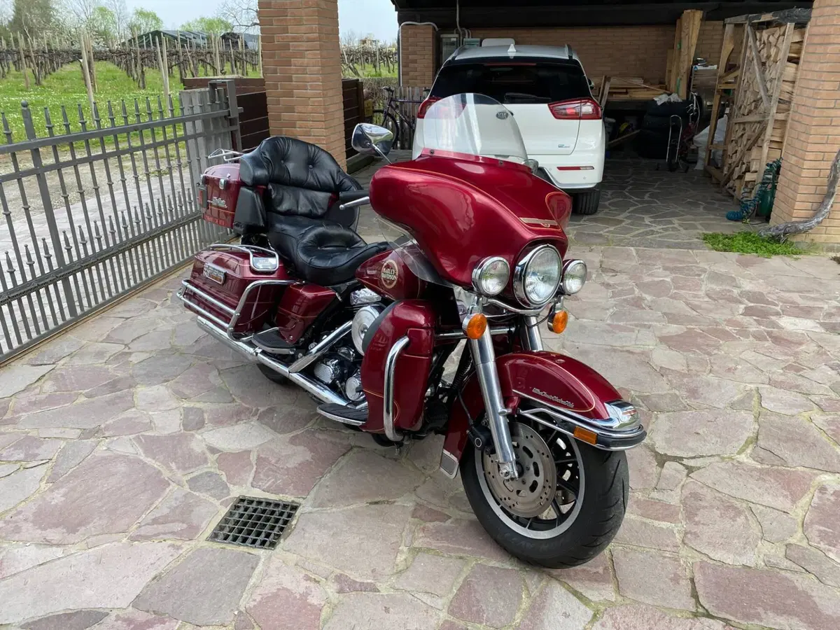 Harley-Davidson 1340 Electra Glide Ultra Classic (1994 - 98) - FLHTCU (2)