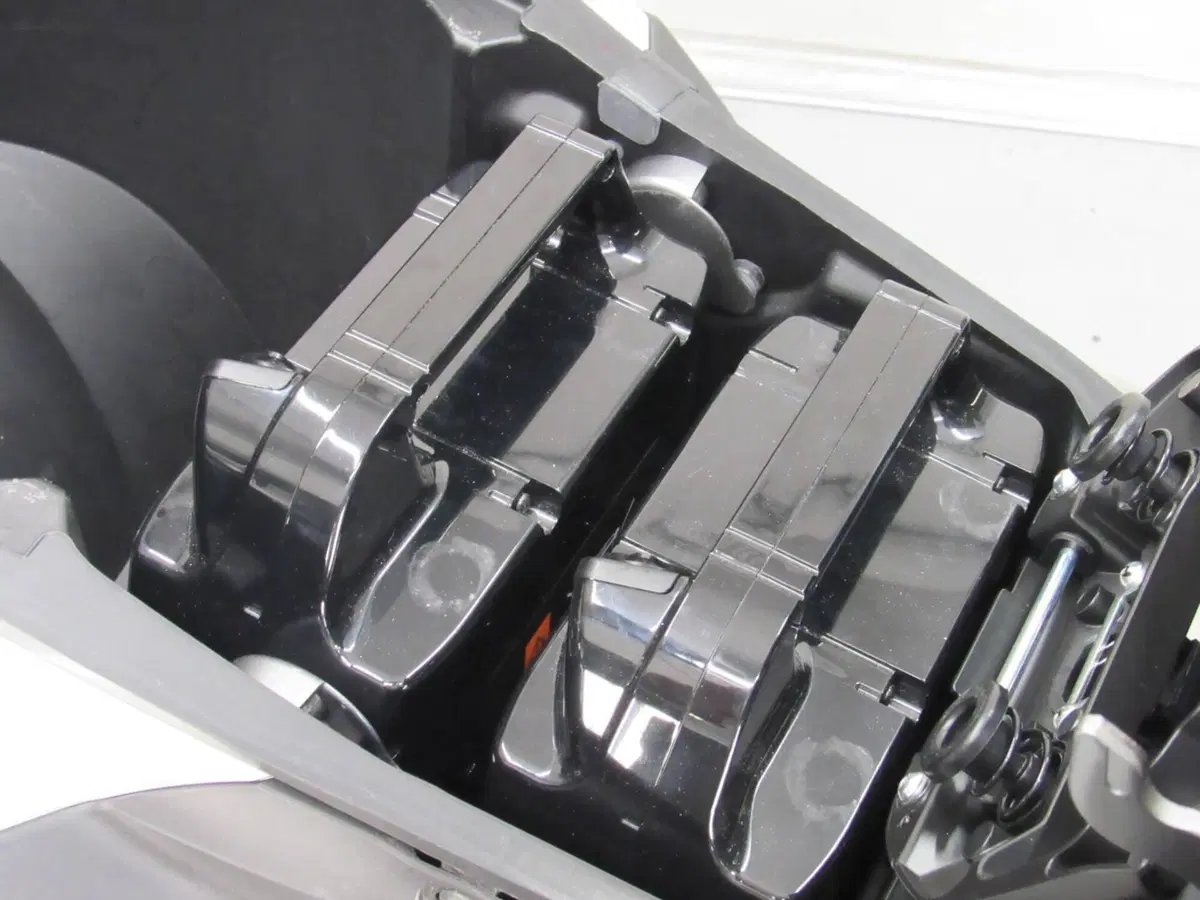 Yamaha Neo's L1e Dual Battery (2023 - 26) (9)