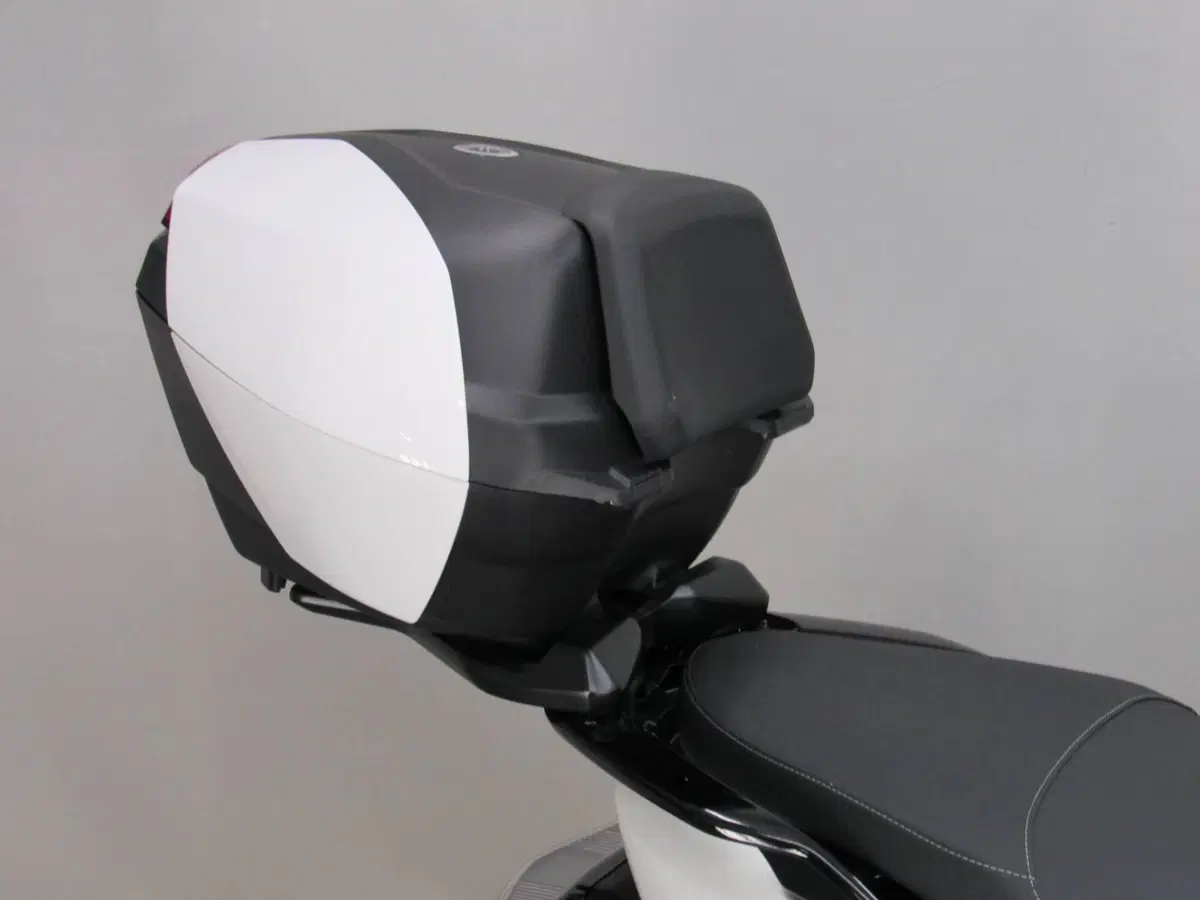 Yamaha Neo's L1e Dual Battery (2023 - 26) (10)
