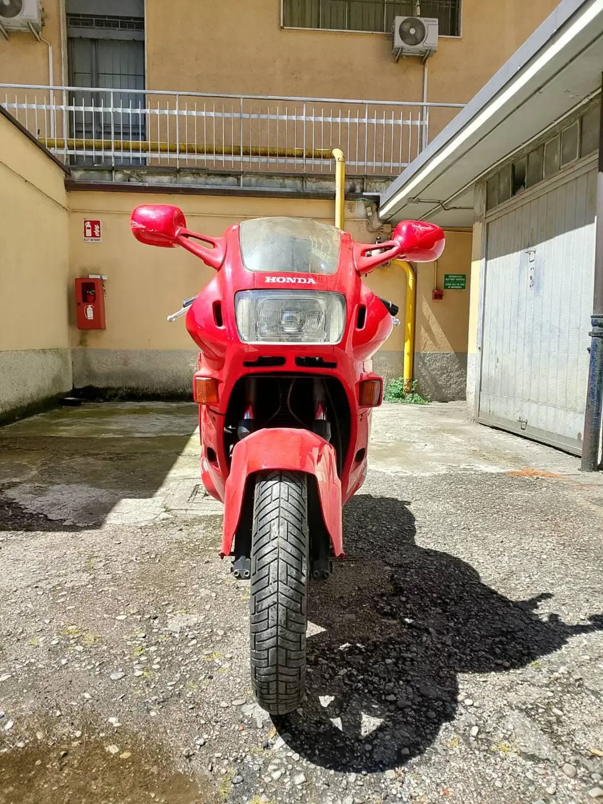 Honda CBR 600 F (1987 - 88) (2)