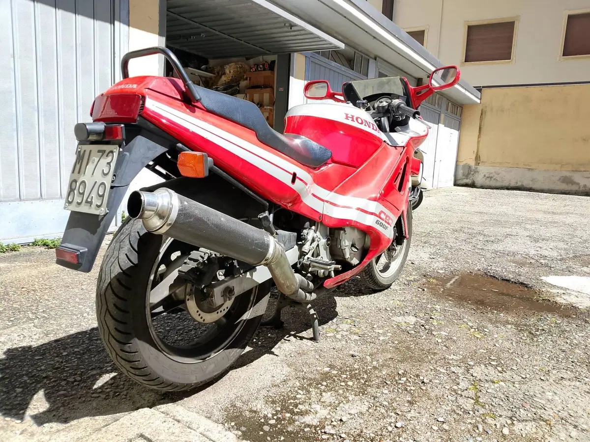 Honda CBR 600 F (1987 - 88) (8)
