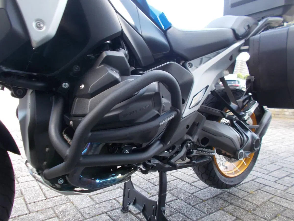 Bmw R 1300 GS (2023 - 26) (4)
