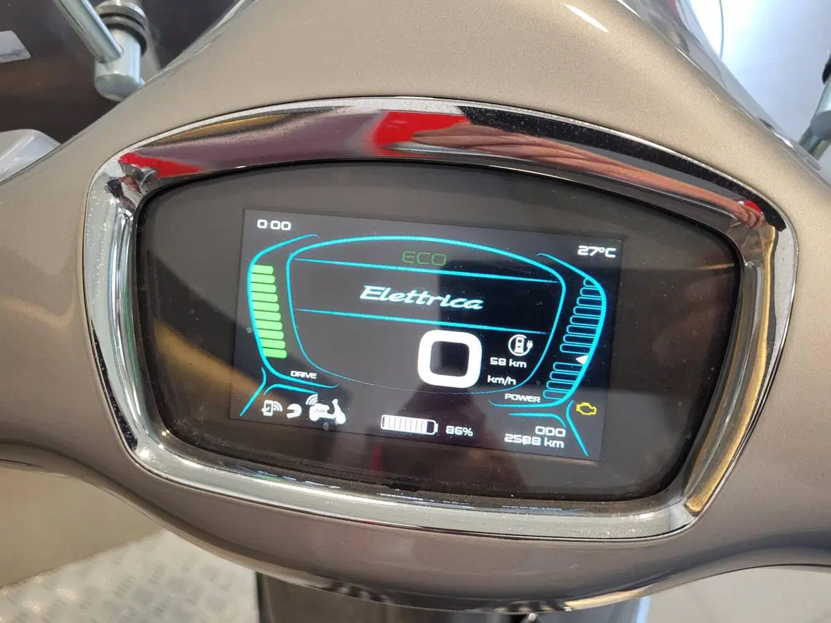 Vespa Vespa Elettrica 70 (2020 - 24) (5)