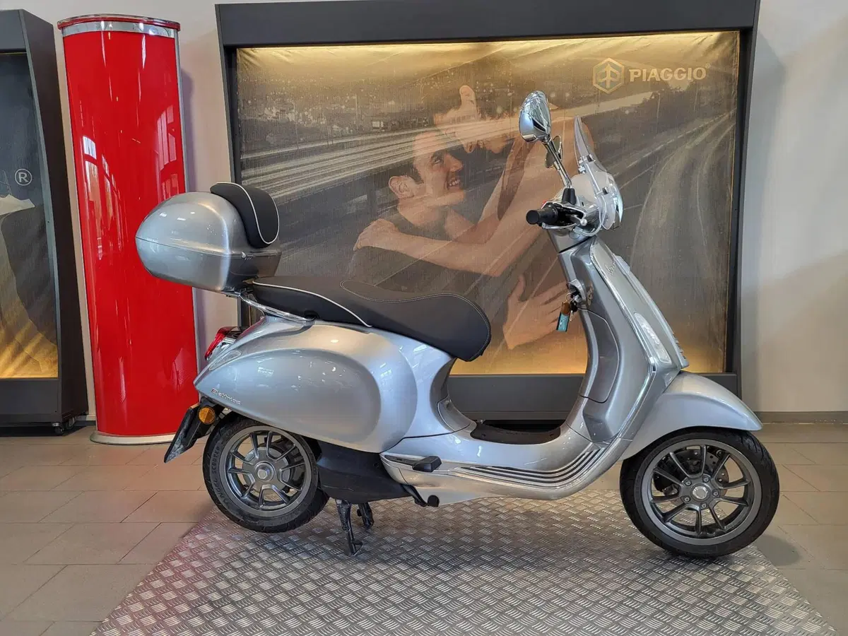 Vespa Vespa Elettrica 70 (2020 - 24)