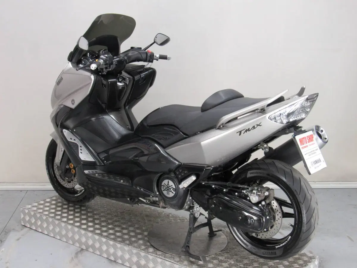 Yamaha T-Max 500 (2008 - 12) (6)