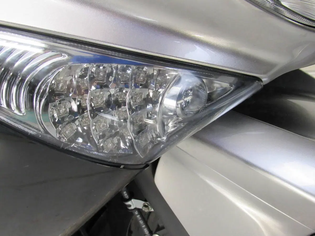 Yamaha T-Max 500 (2008 - 12) (10)