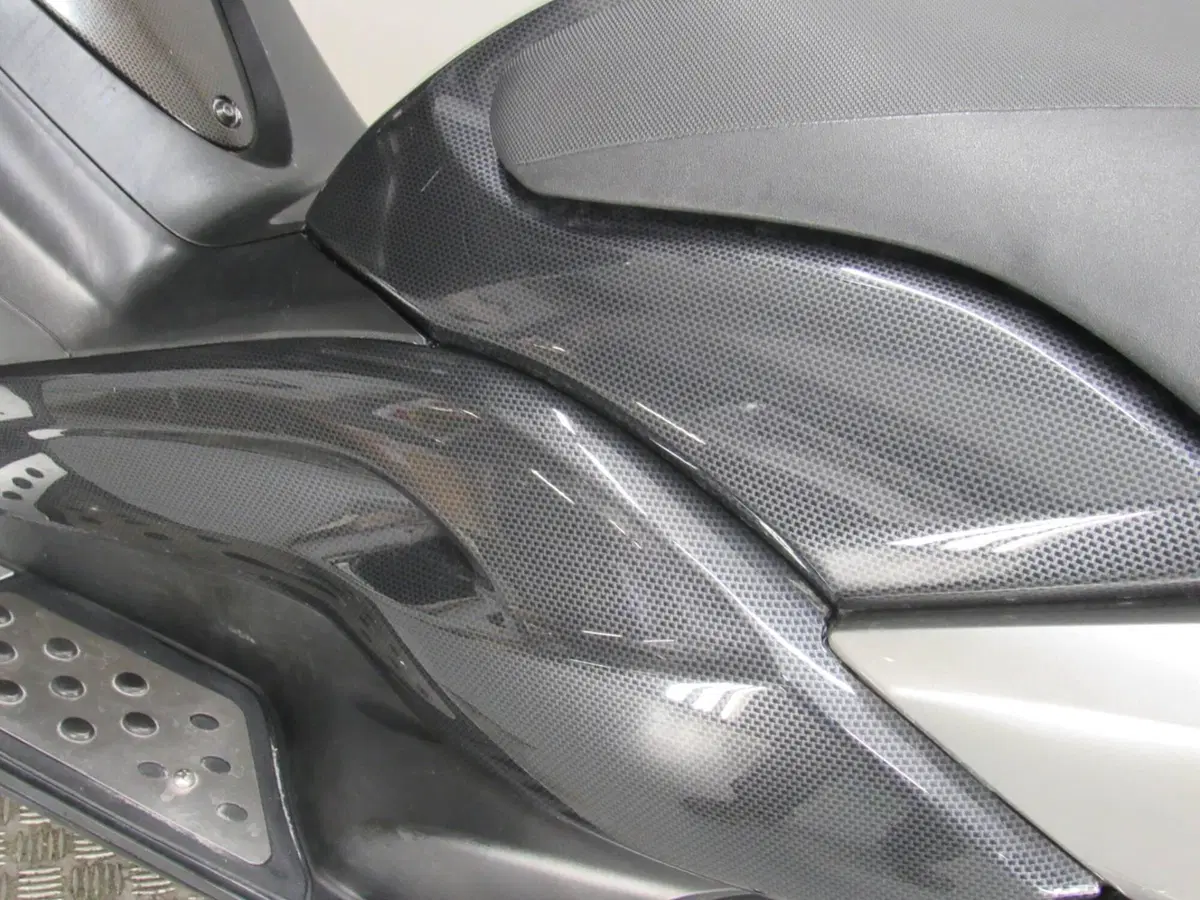 Yamaha T-Max 500 (2008 - 12) (14)
