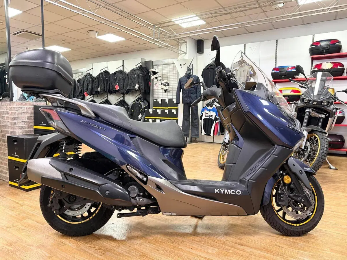 Kymco X-Town 300i City (2021 - 25) (2)