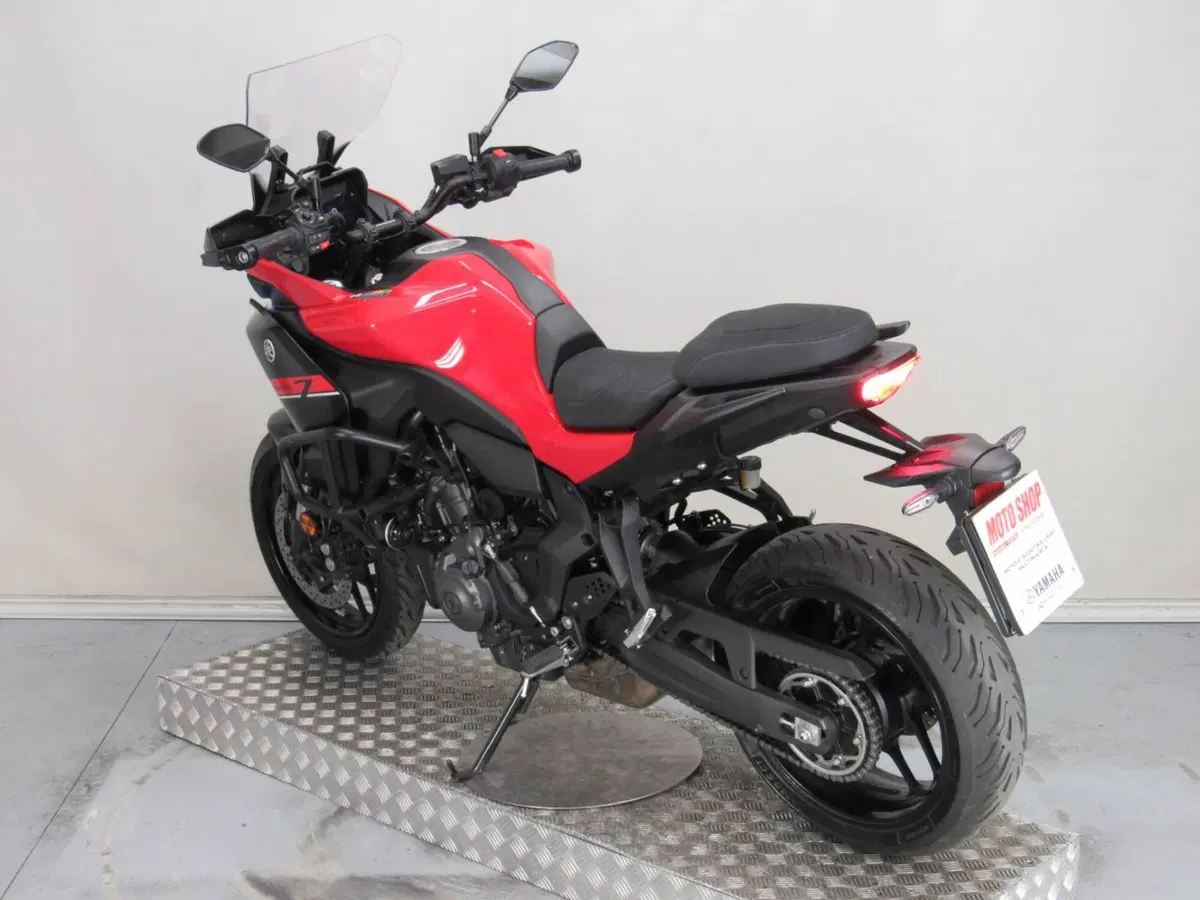 Yamaha Tracer 7 (2025 - 26) (6)