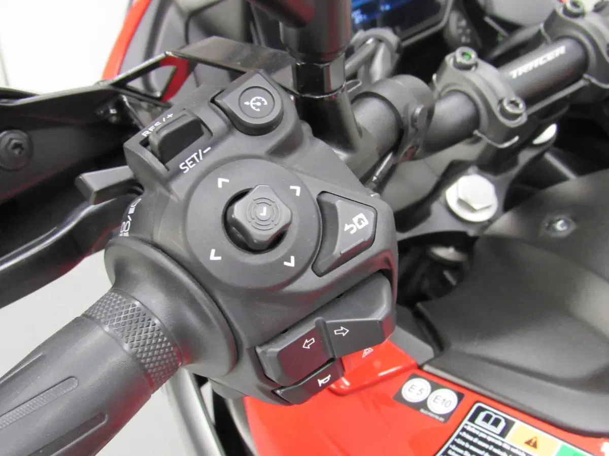 Yamaha Tracer 7 (2025 - 26) (14)
