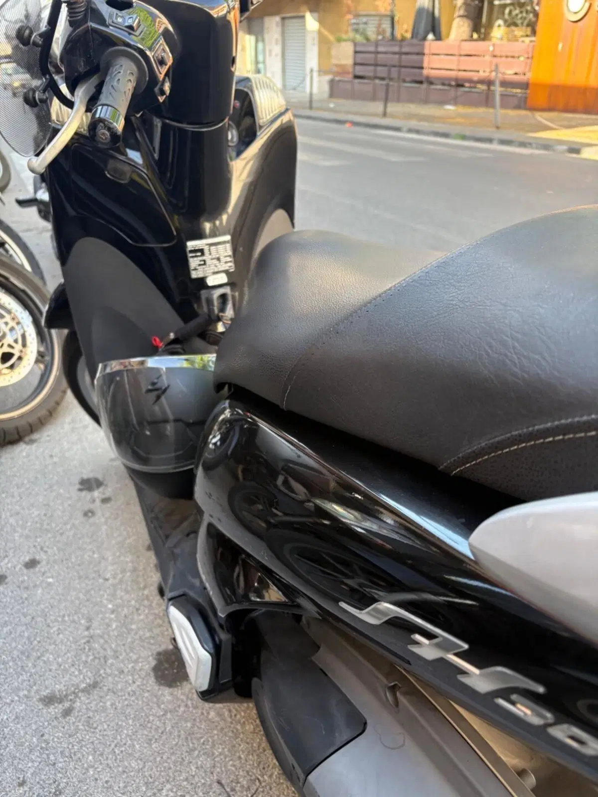 Honda SH 300 i (2006 - 10) (2)