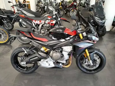 Aprilia Tuono 660 Factory (2025 - 26) usata