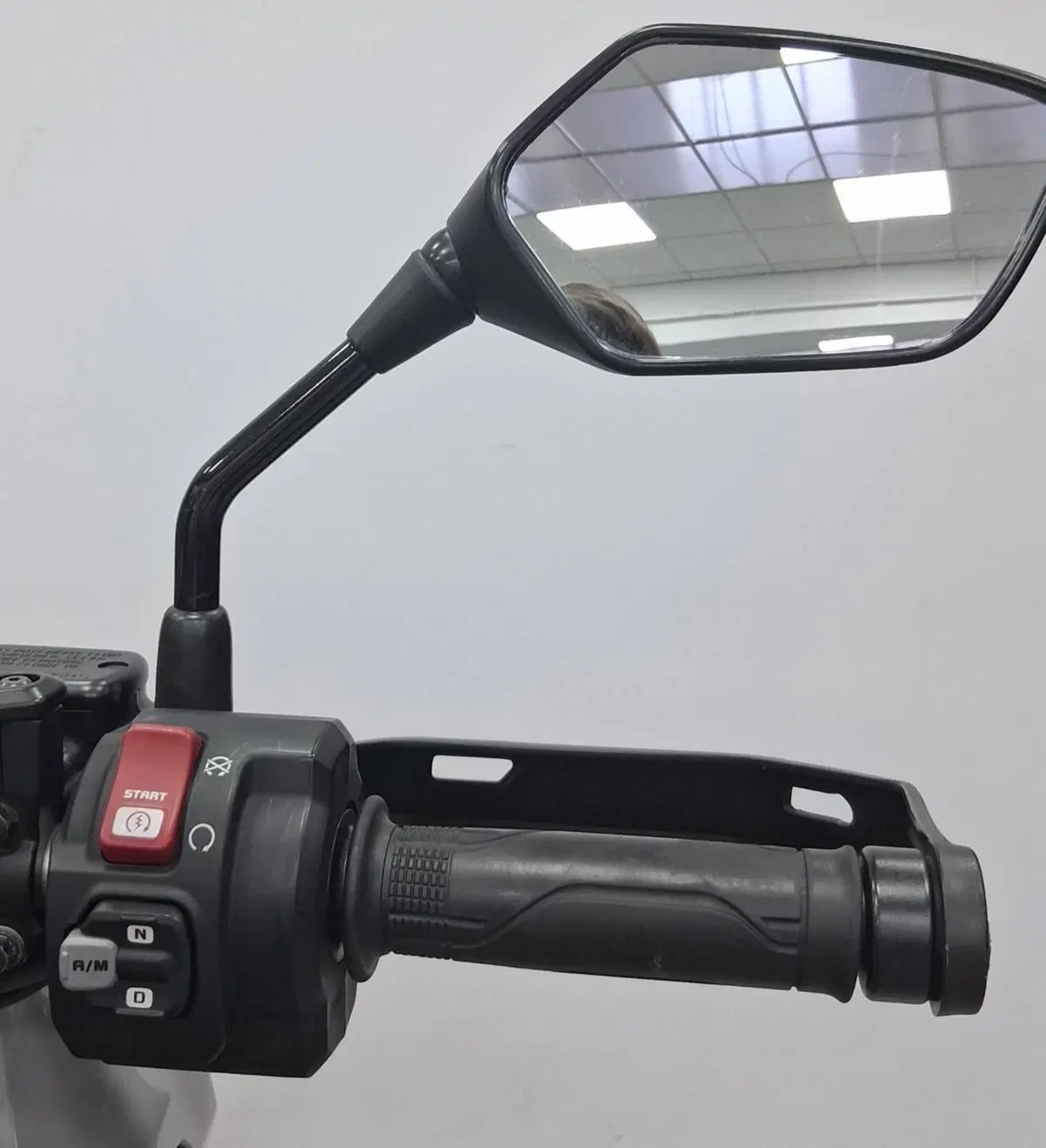 Honda X-ADV 750 DCT (2021 - 24) (6)