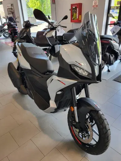 Aprilia SR GT 400 (2026) nuova