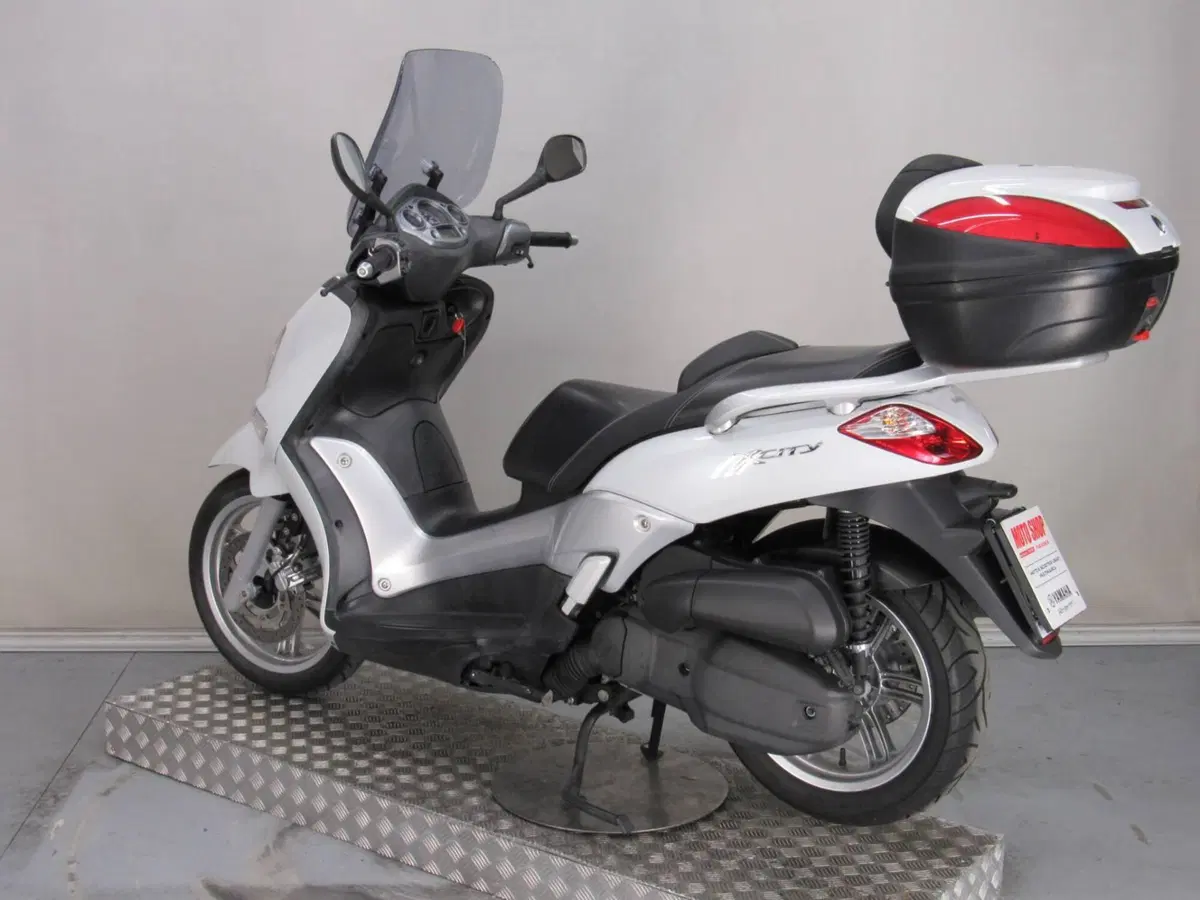 Yamaha X-City 125 (2007 - 16) (6)