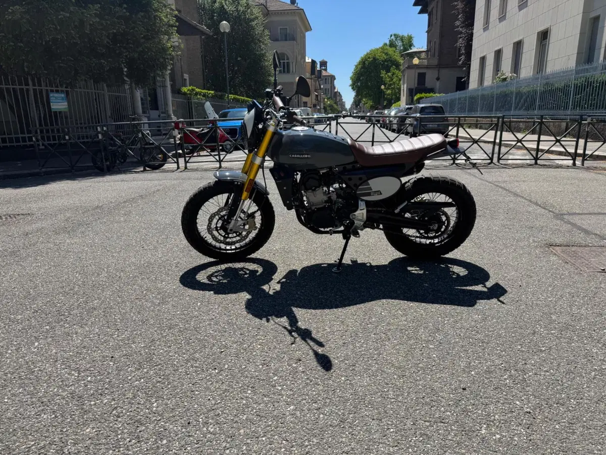 Fantic Motor Caballero 500 Scrambler Deluxe (2024) (5)