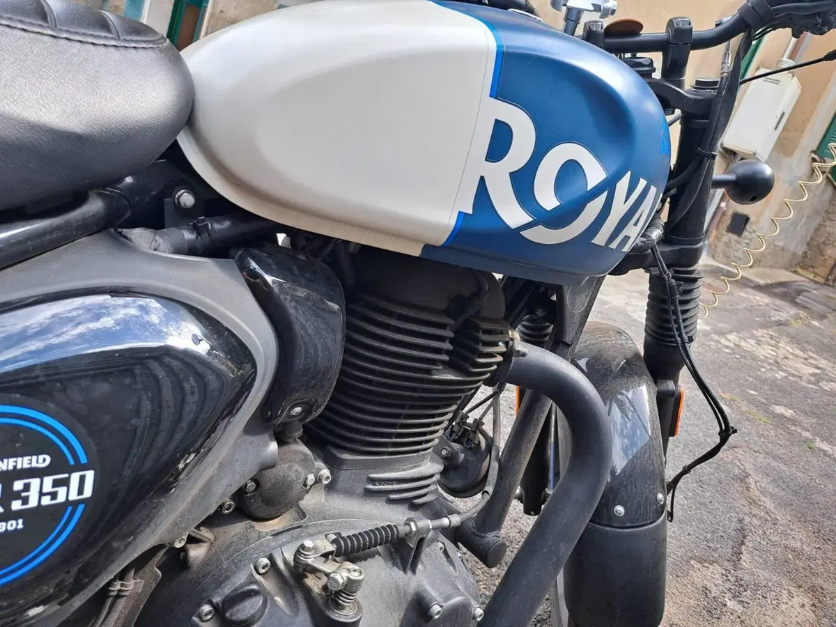 Royal Enfield HNTR 350 (2022 - 26) (6)