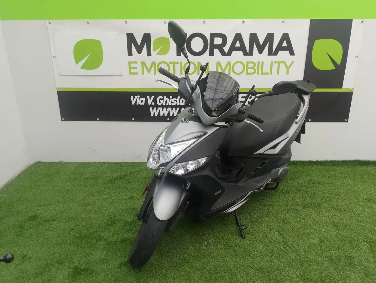 Kymco Agility 125 R16 + (2017 - 20) (2)