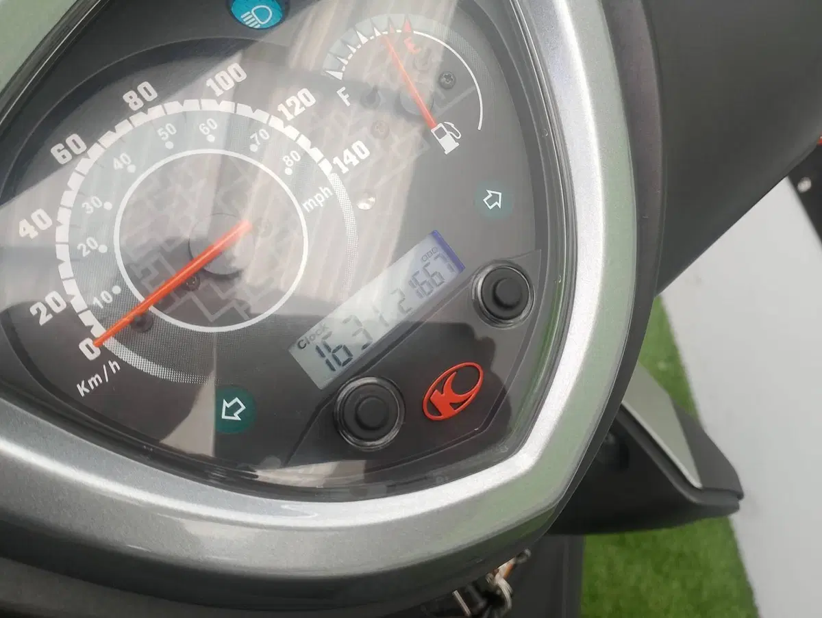 Kymco Agility 125 R16 + (2017 - 20) (5)