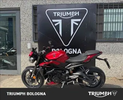 Triumph Street Triple 765 RS (2023 - 26) usata