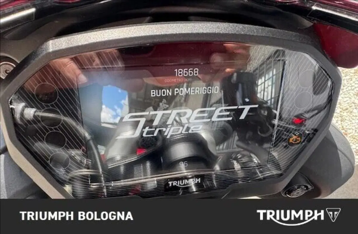 Triumph Street Triple 765 RS (2023 - 26) (8)