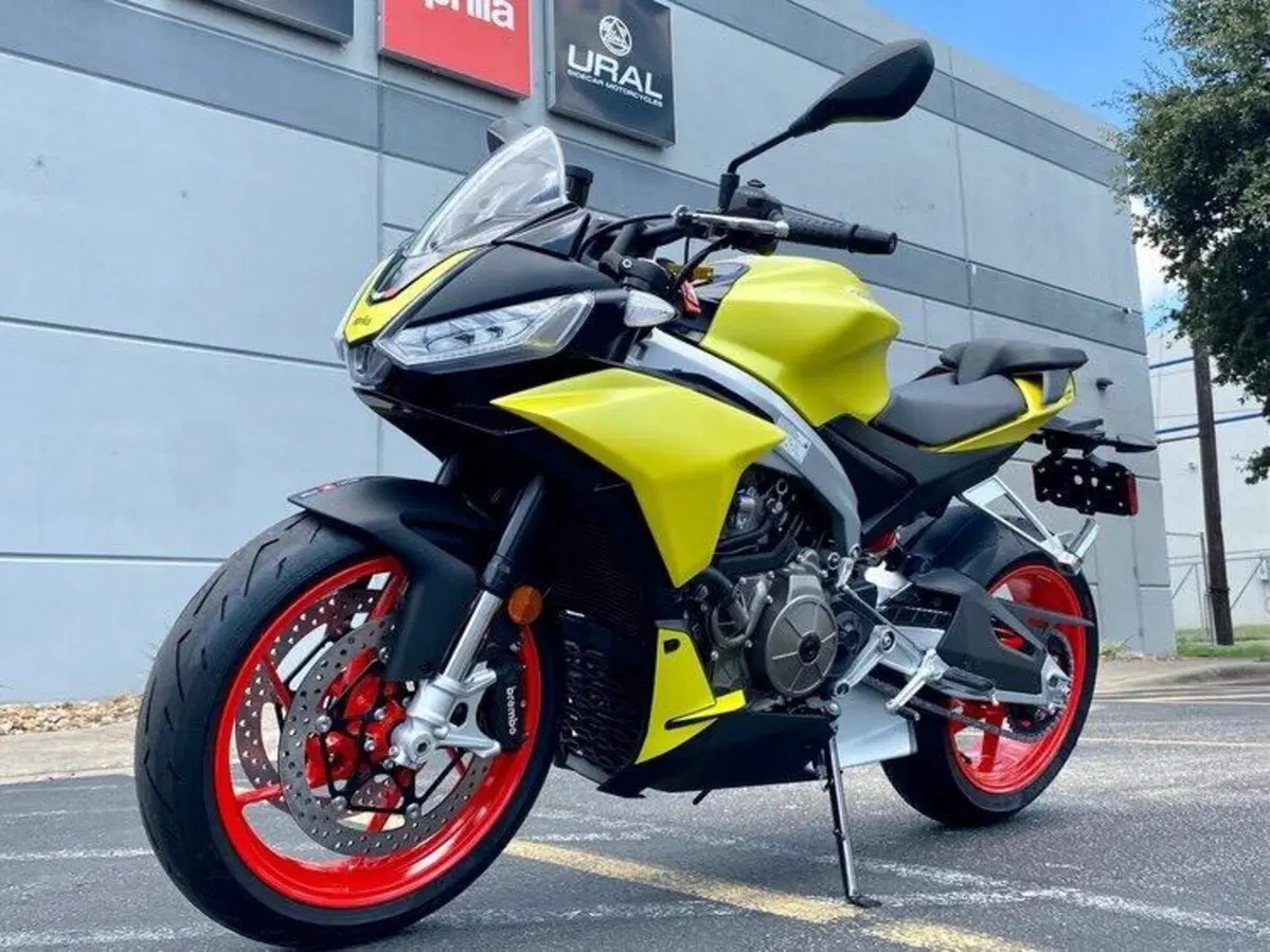 Aprilia Tuono 660 (2021 - 25) (4)
