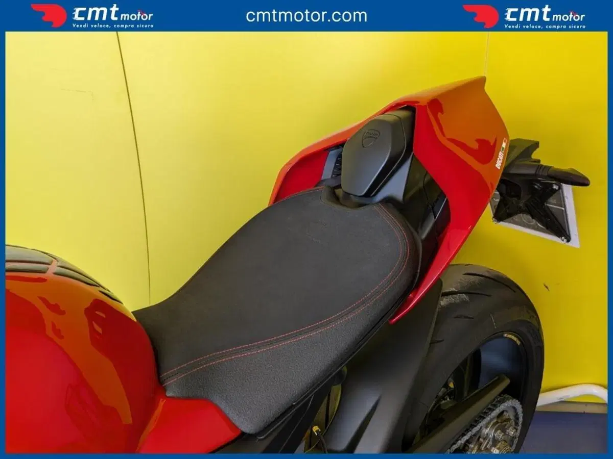Ducati Streetfighter V4 1100 S (2021 - 22) (9)