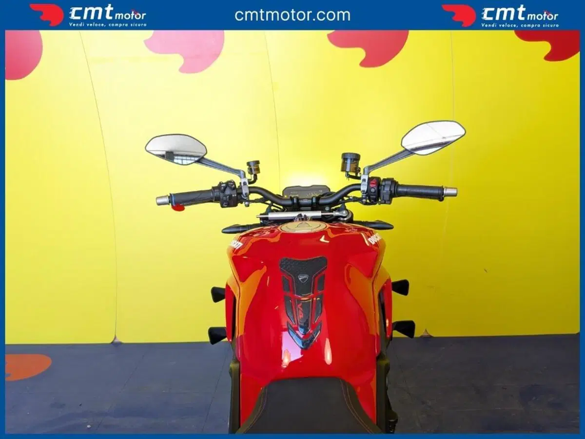 Ducati Streetfighter V4 1100 S (2021 - 22) (11)