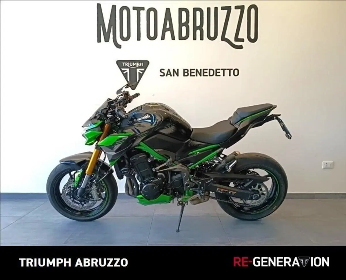 Kawasaki Z 900 SE (2022 - 24) (4)