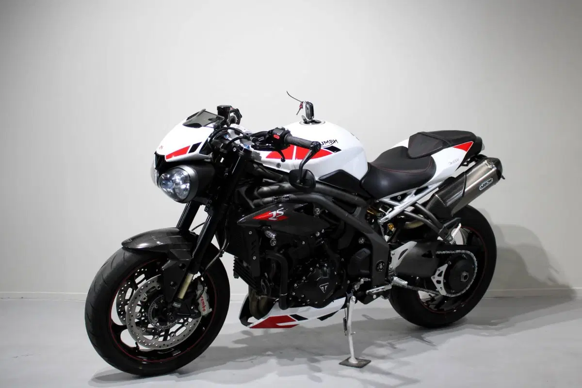 Triumph Speed Triple 1050 RS (2018 - 20) (3)