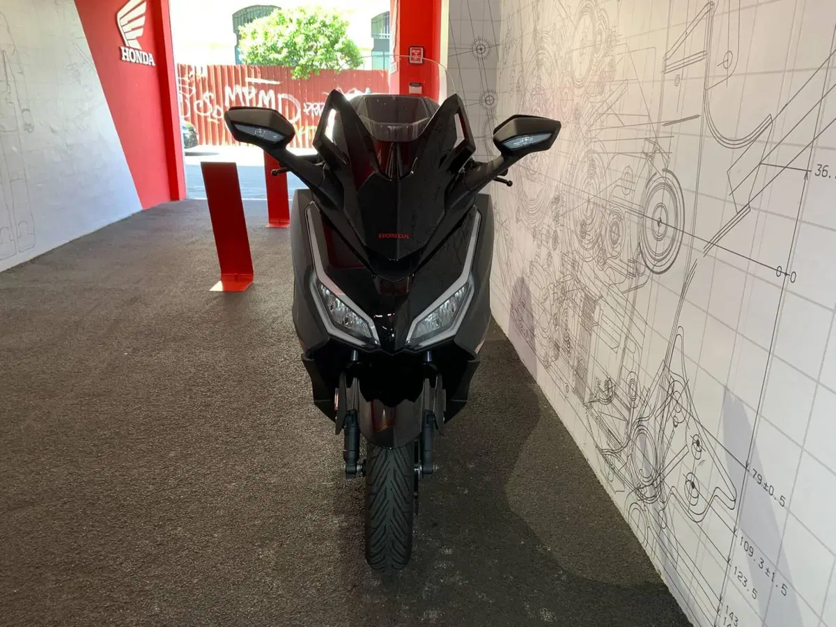 Honda Forza 350 Deluxe (2025 - 26) (5)