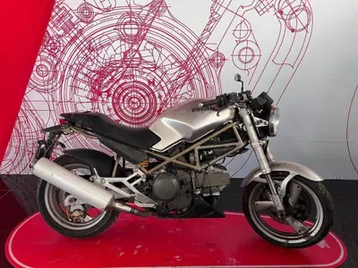 Ducati Monster 600 Dark (1998 - 01) usata