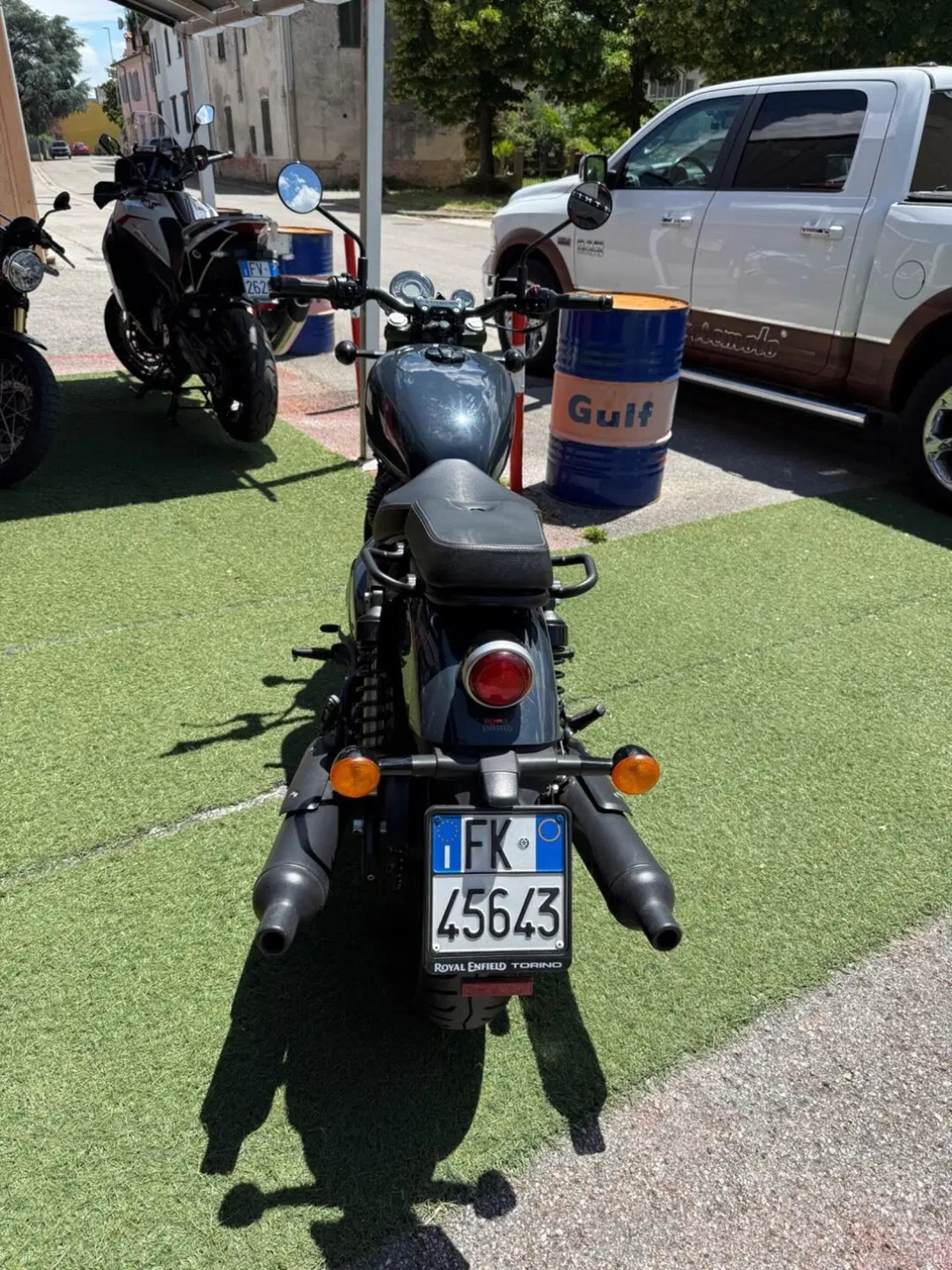 Royal Enfield Shotgun 650 (2024 - 26) (4)