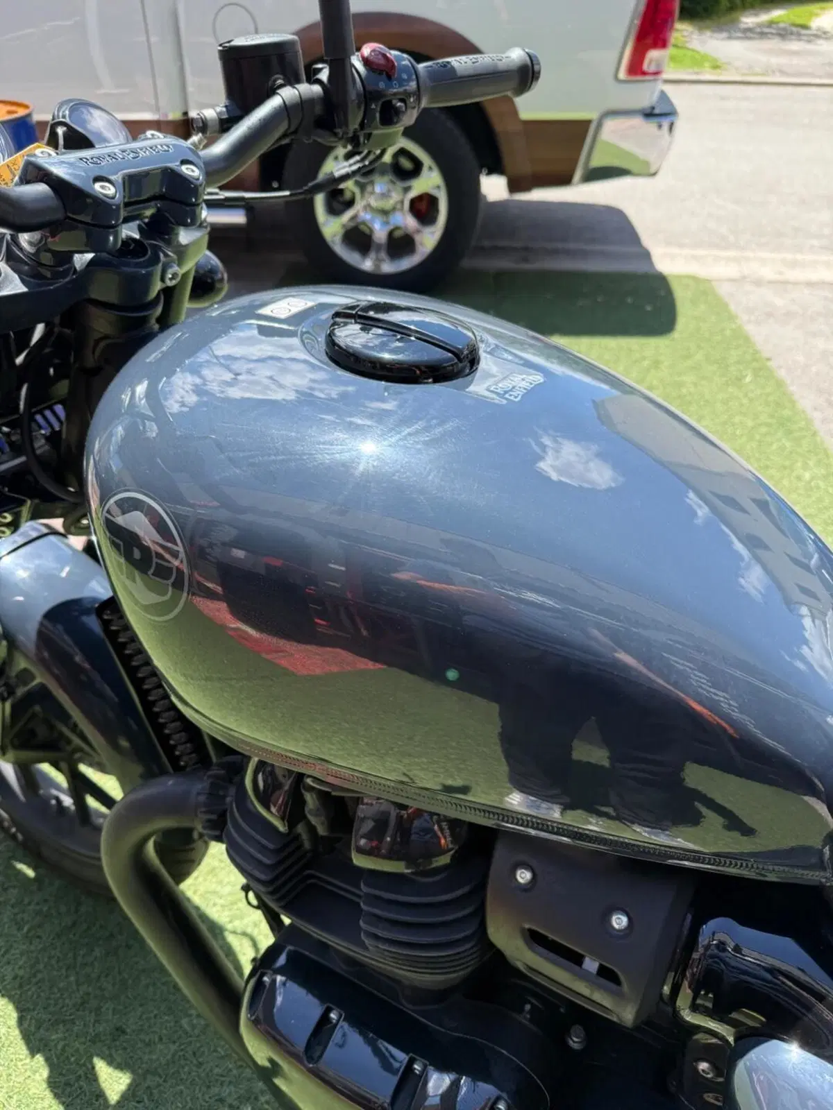 Royal Enfield Shotgun 650 (2024 - 26) (9)