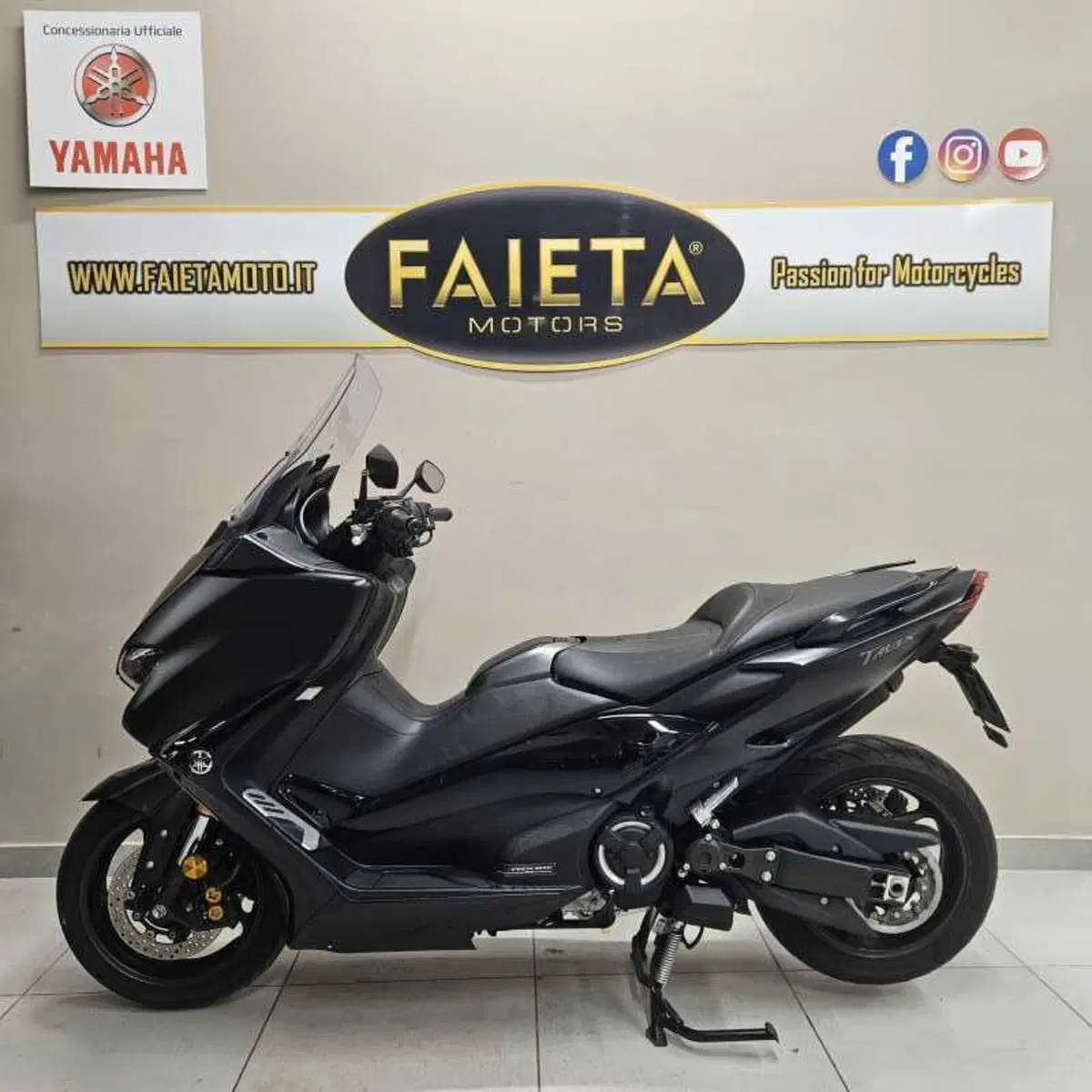 Yamaha T-Max 560 Tech Max (2020)