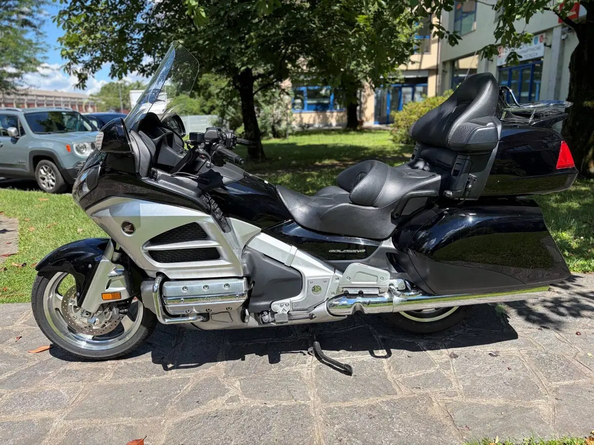 Honda GL 1800 Gold Wing (2012 - 17)