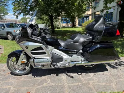 Honda GL 1800 Gold Wing (2012 - 17) usata