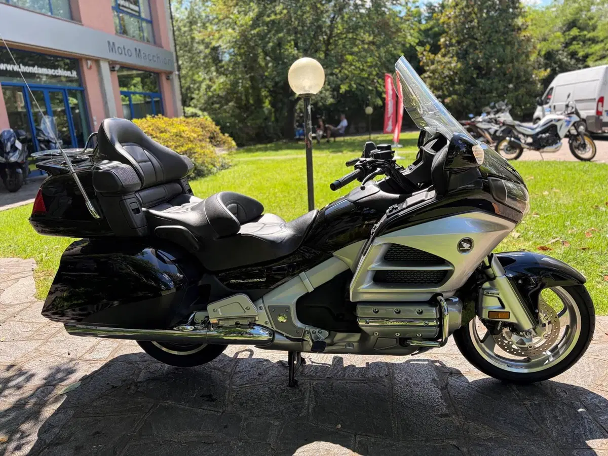 Honda GL 1800 Gold Wing (2012 - 17) (5)