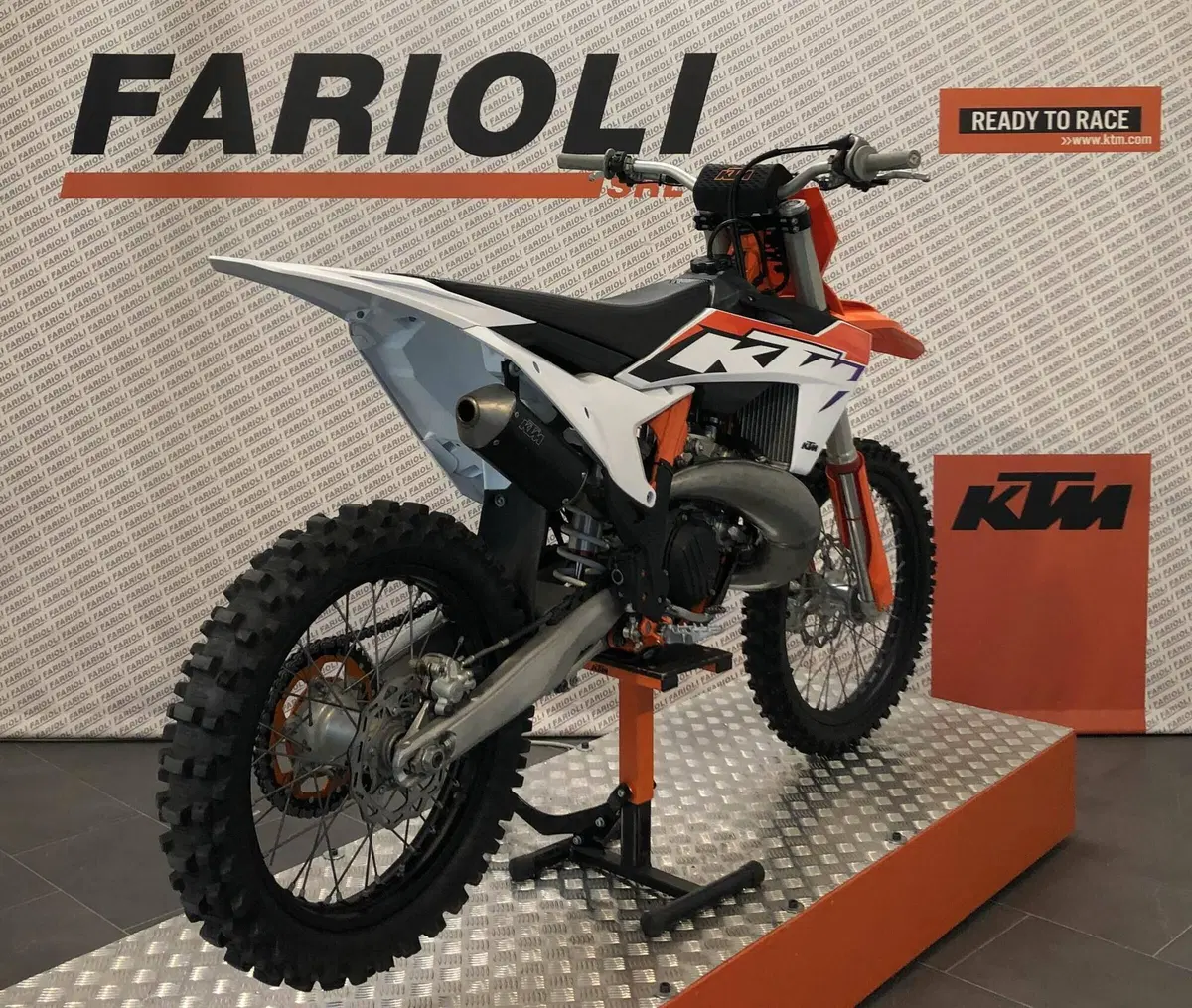KTM 250 SX (2023) (2)