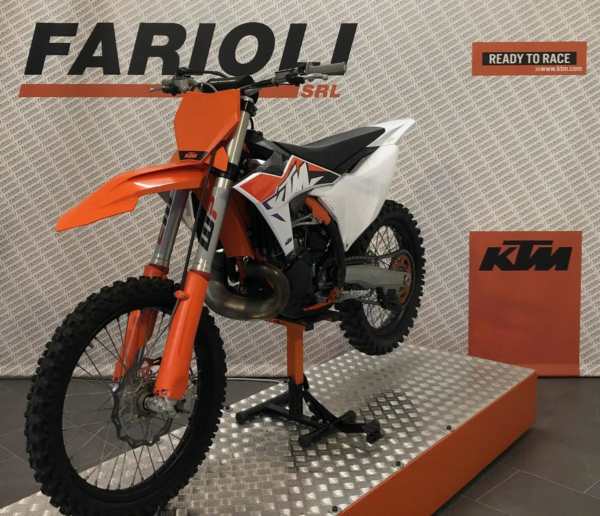 KTM 250 SX (2023) (6)