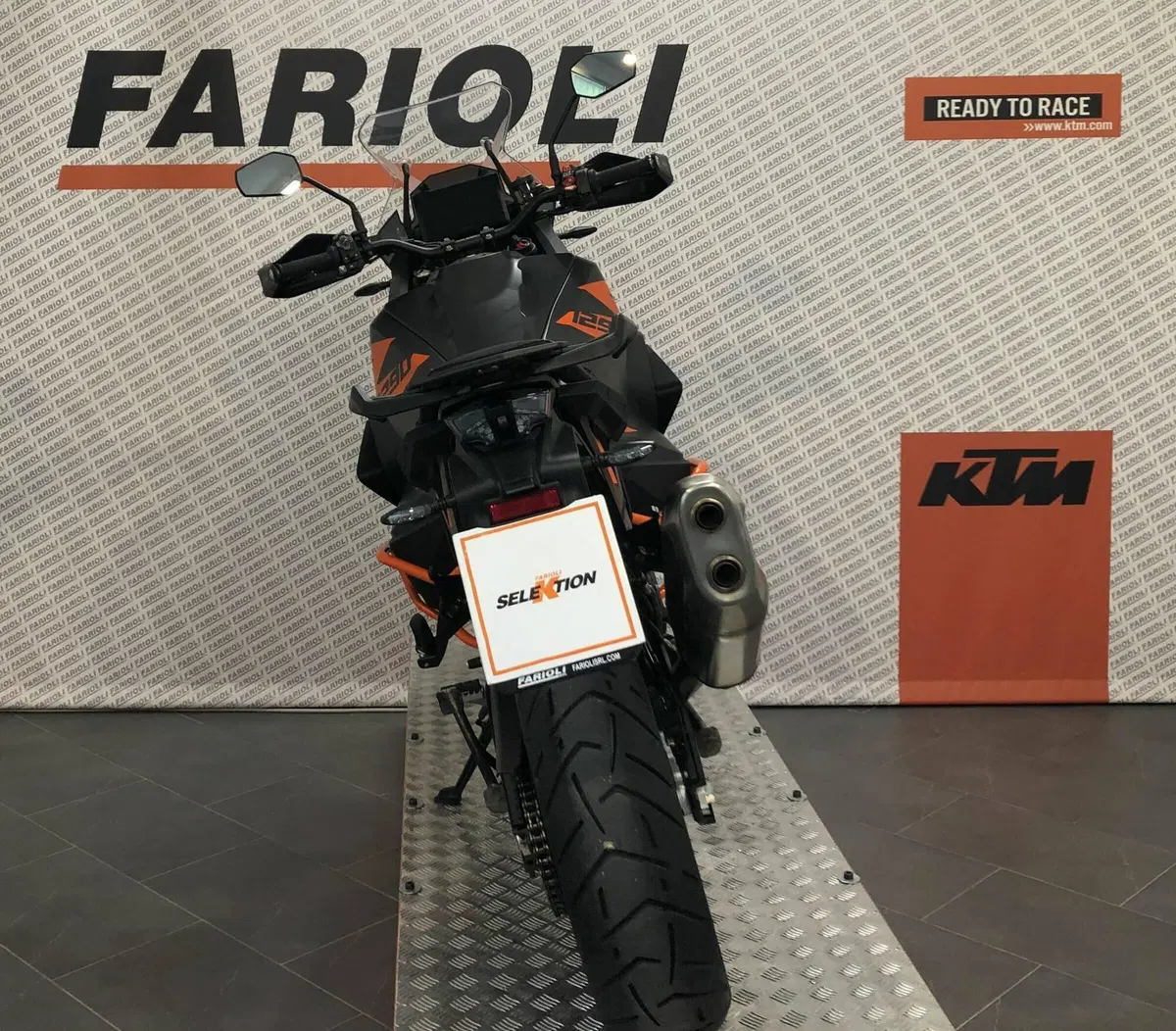 KTM 1290 Super Adventure S (2021) (3)