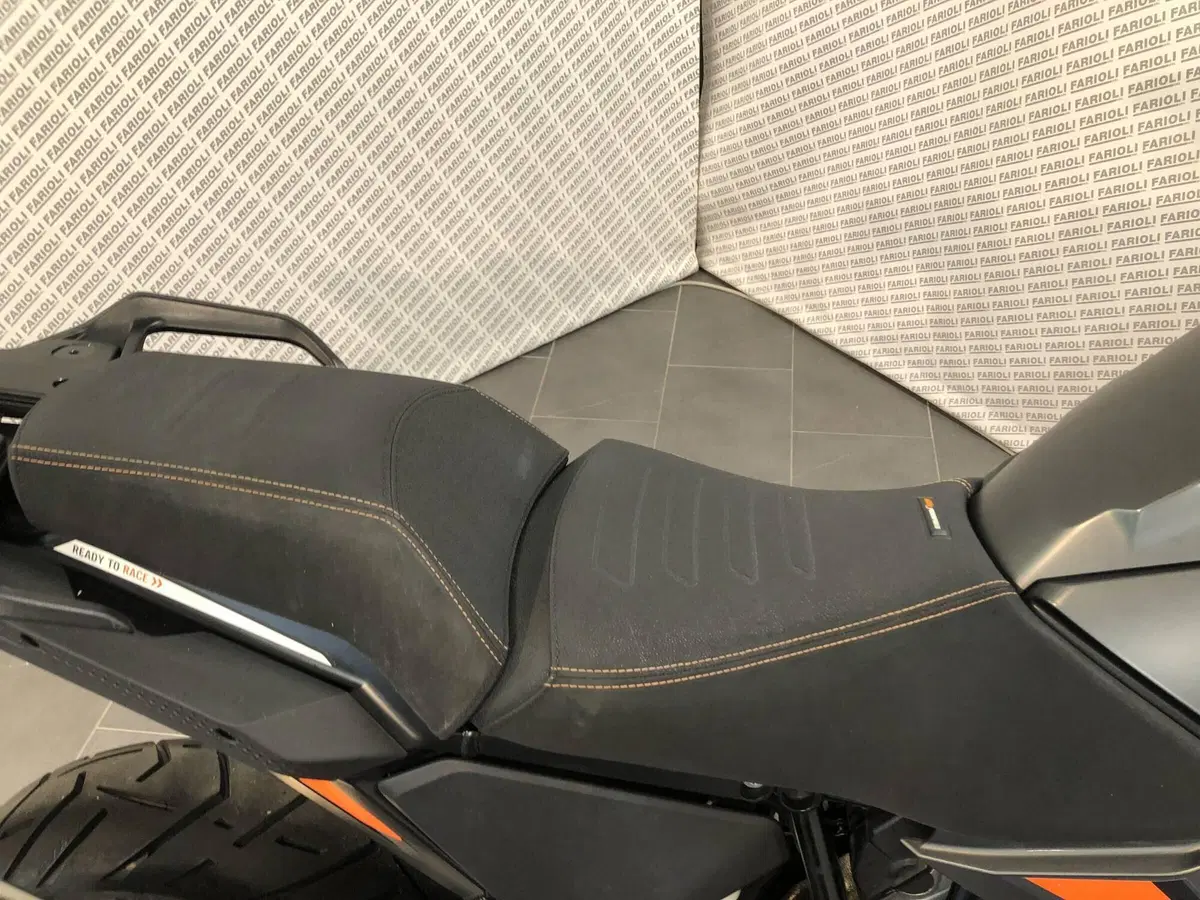 KTM 1290 Super Adventure S (2021) (11)