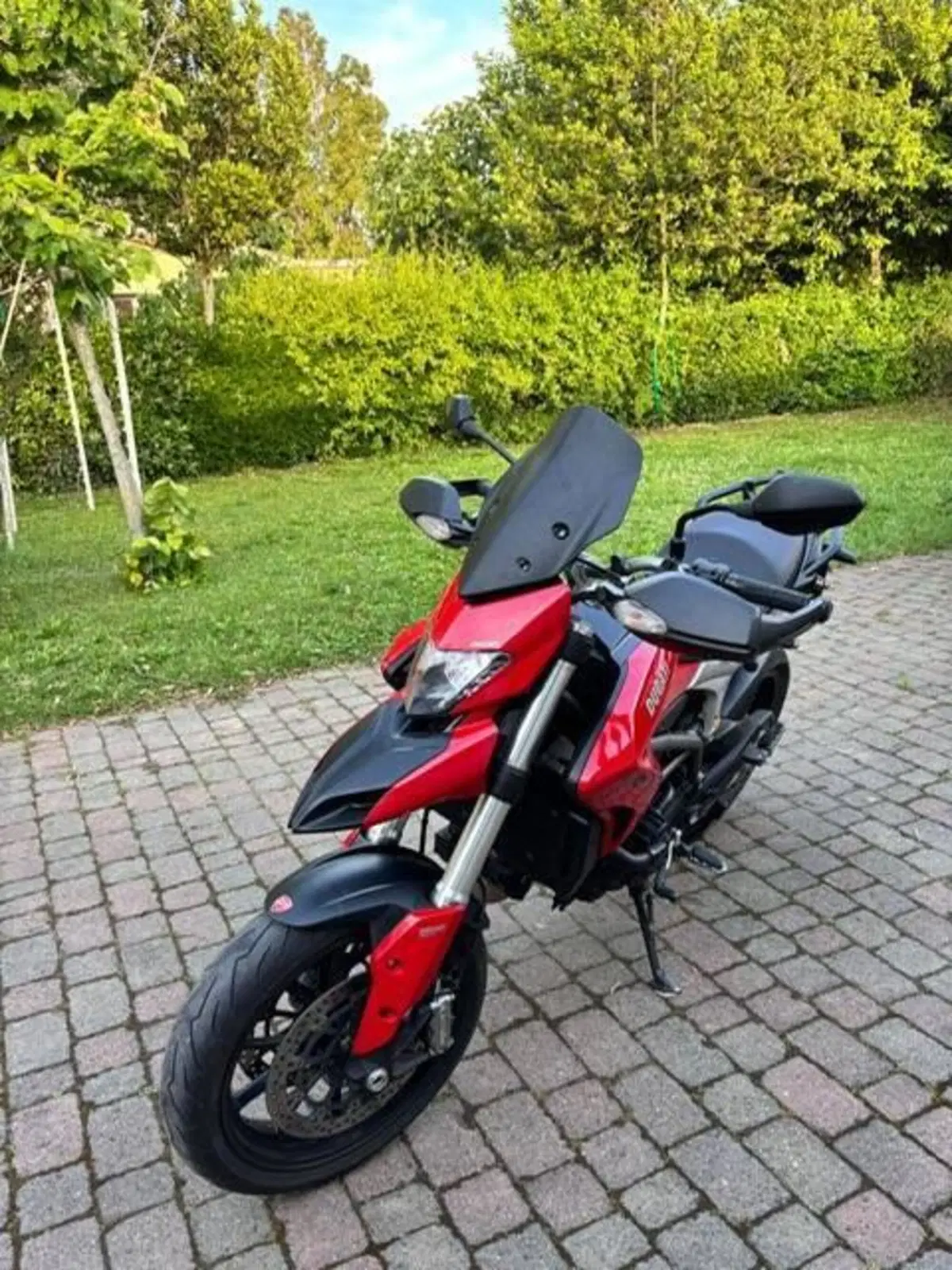 Ducati Hyperstrada 821 (2013 - 15) (2)