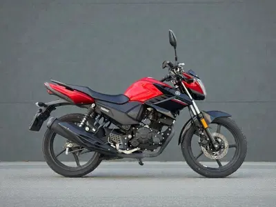 Yamaha YS 125 (2017 - 20) usata