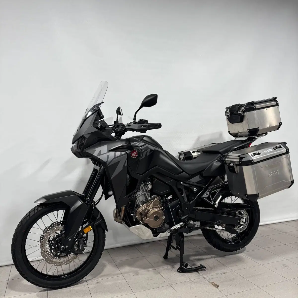 Honda Africa Twin CRF 1100L (2022 - 23) (2)