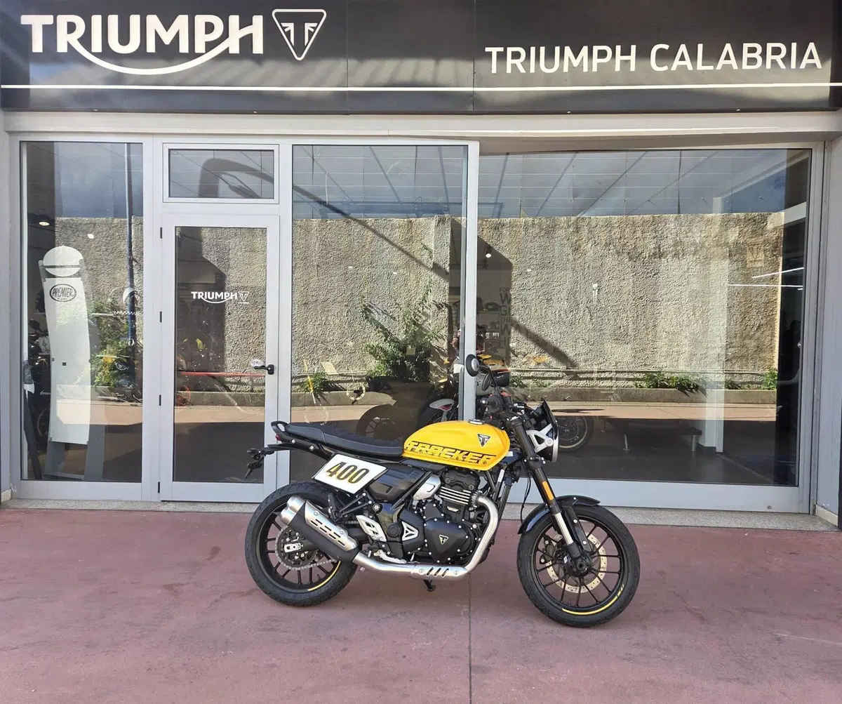 Triumph Tracker 400 (2026) (3)
