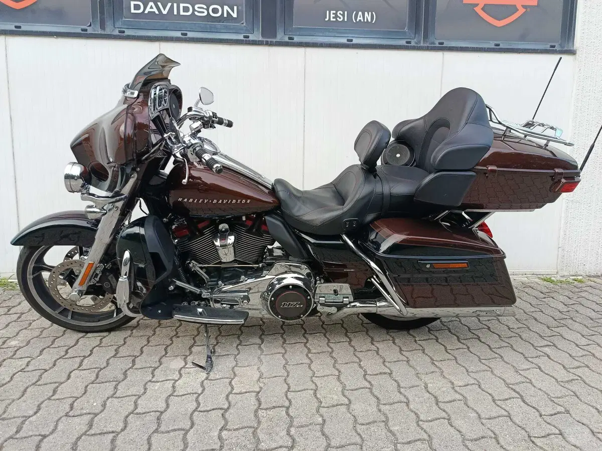 Harley-Davidson 117 Limited (2018 - 20) - FLHTKSE (2)