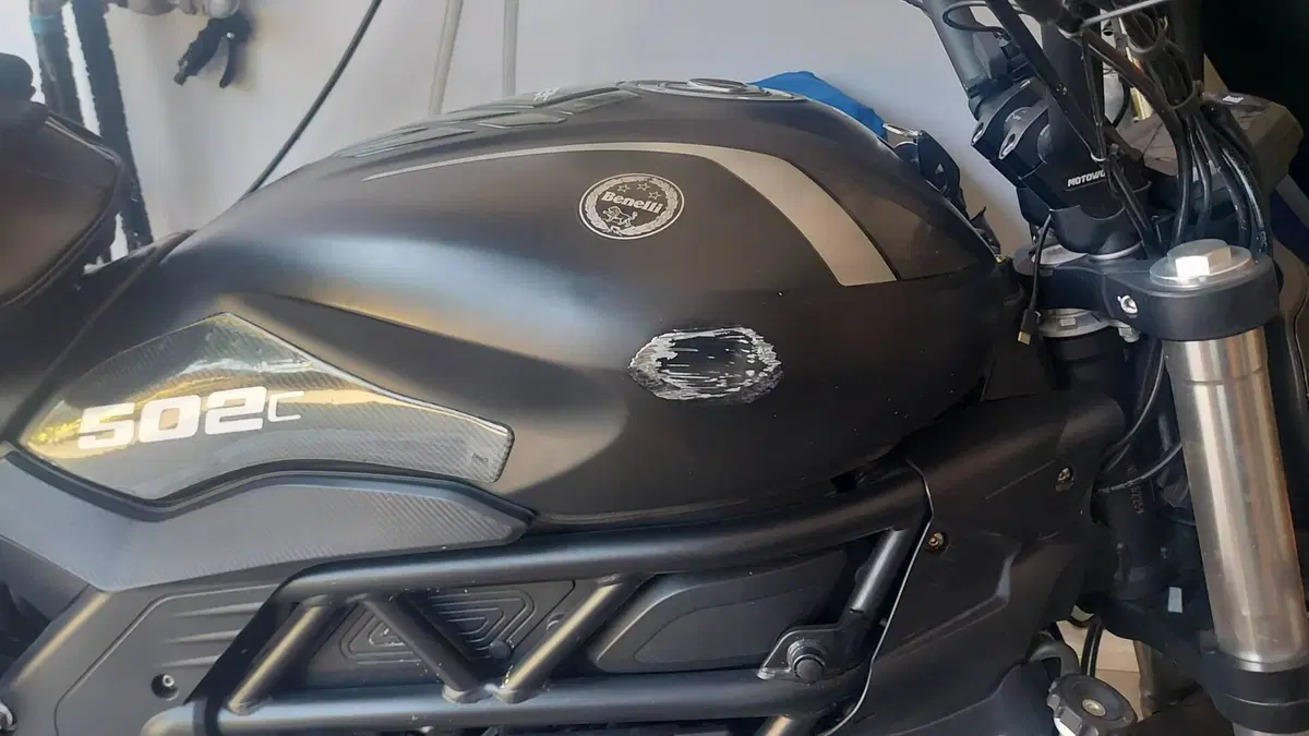 Benelli 502 C (2021 - 25) (2)