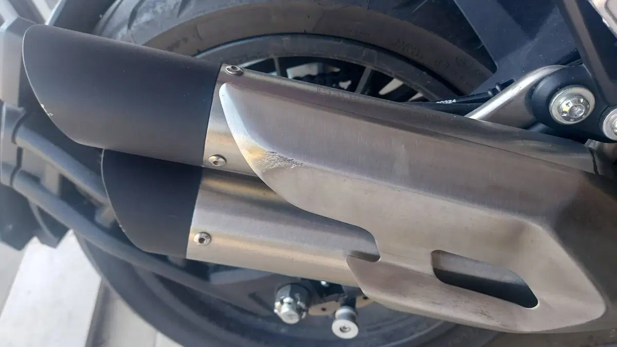 Benelli 502 C (2021 - 25) (3)